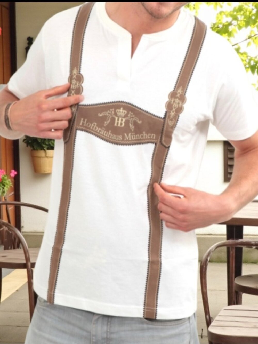 NWT HB (LG) HOFBRAUHAUS "LEDERHOSE" T- Shirt Casual or Costume